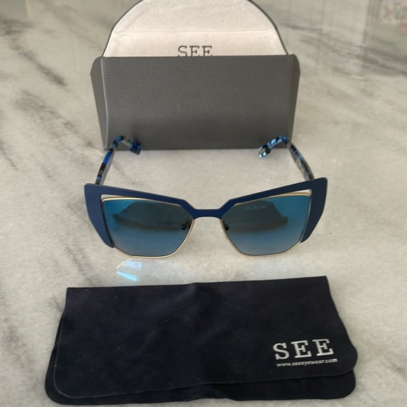 SEE like NEW sunglasses, Case & Cloth . See pic for measurements and details. - Picture 2 of 10